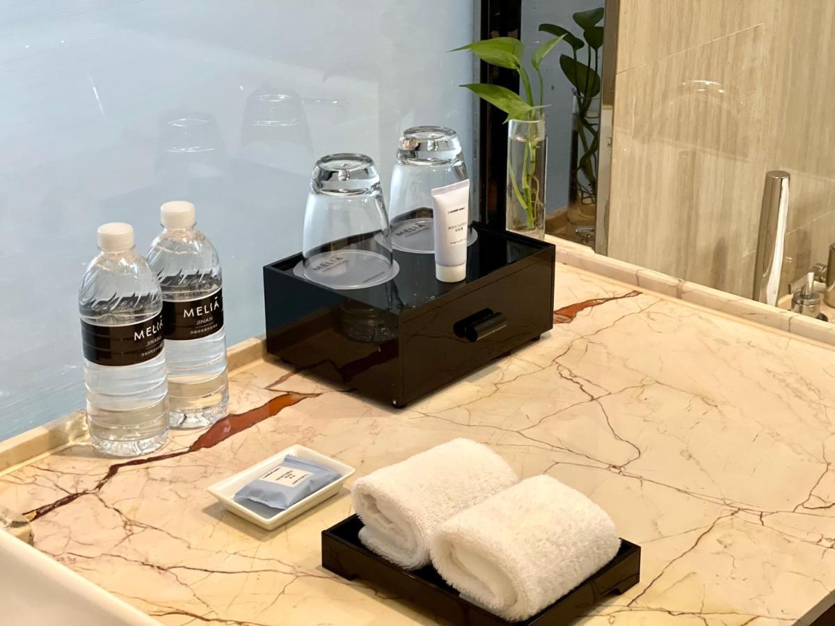 Melia Jinan Hotel Bagian luar foto